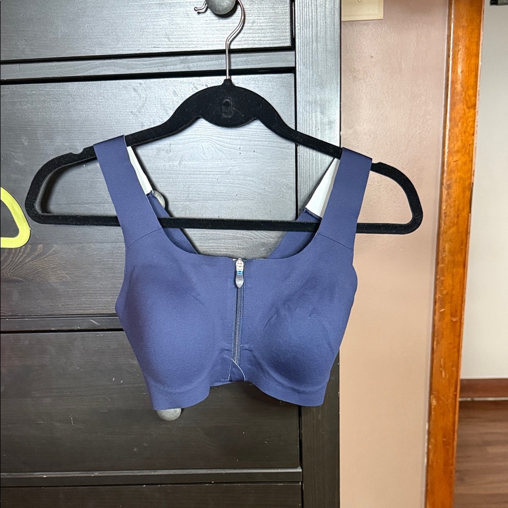 Brooks Women's Blue Zipper Front Bra